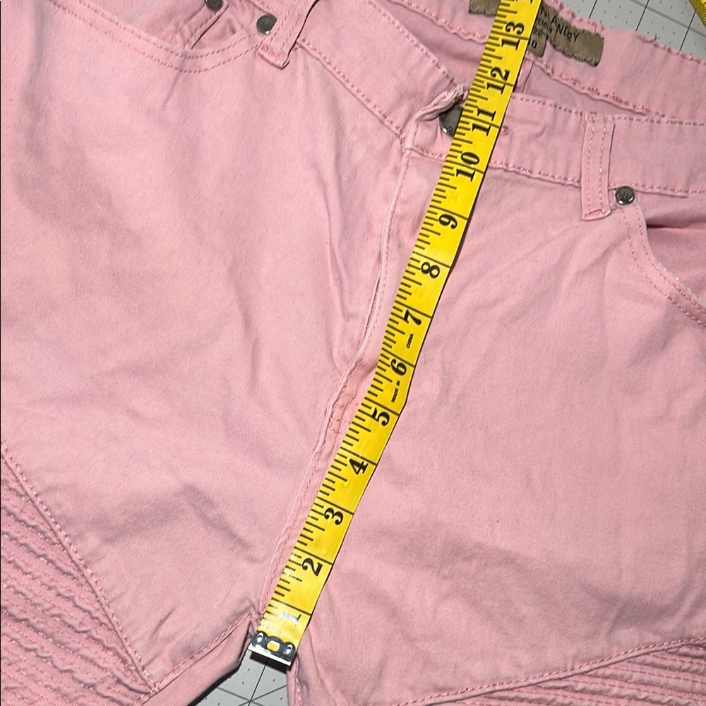 Men's Pink Moto Shorts - Picture 6 of 7